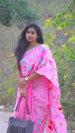 FallForFabrics on Instagram: "FallForFabrics price 1783/- with free shipping Fabric - Cotton kota Saree length - 5.5 meters Blouse - Running blouse DM us for orders or order through the website.! Website : www.fallforfabrics.com Saree code - FFF26 ✨ Kindly note: Colour may slightly vary due to camera & lighting settings. The blouse shown is for styling purposes only. Saree comes with a matching running blouse piece."