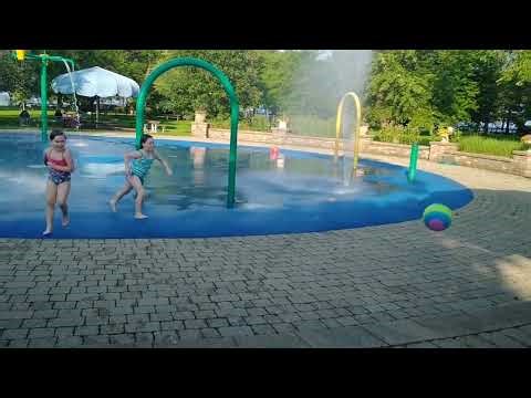 Kids Playing Splash Pad E n R July4 2023