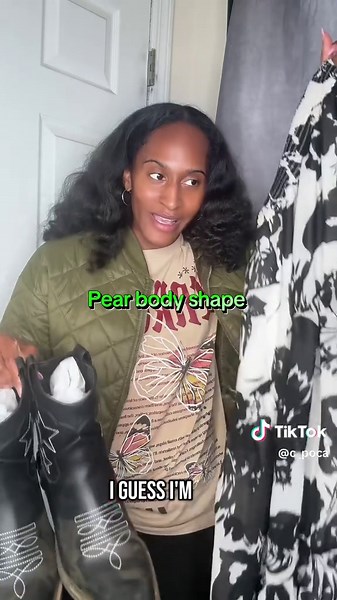 Fringe Skirt Ideas for Western Elegance Weddings