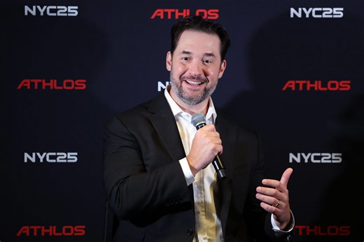 Reddit cofounder once walked away with $10 million—He returned and helped lead the company to a $40 billion market cap today