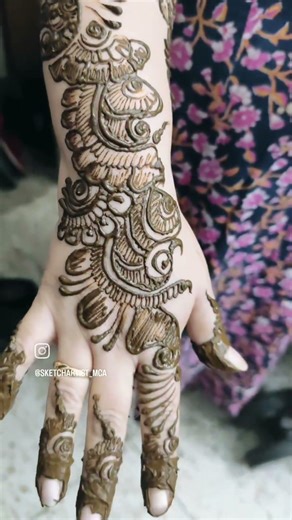 new back hand arabic mehandi design 😊 #mehndi #hennadesigns #henna #hennatattoodesign #hennaart