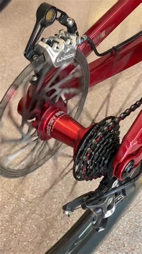 Custom downhill bike sound test🔊🚲 #asmr #freeride #dirtjump #mtb #downhill #enduro #allmountainstyle #treksession #dirtbike #mountainbike | Hazel Carney