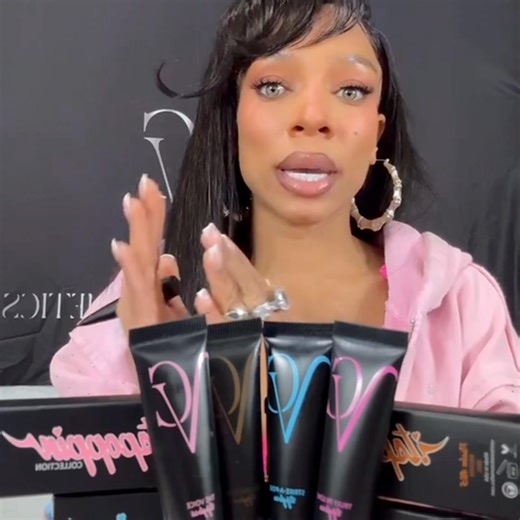 Rapper/ Actress Lil Mama Responds to Criticism About Why She’s Just Now Launching Her Own Lip Gloss Brand #blackownedbusiness #blackowned #blackgirlmagic #blackgirlsrock 🎥: TikTok/ @vaniteasetcosmetics | Dante Lee