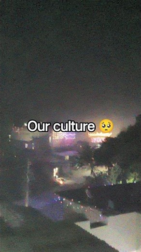 humlog apne culture ko bhulte ja rhe ,🥺#minivlog #vlog #shortvideo #viral #comedy