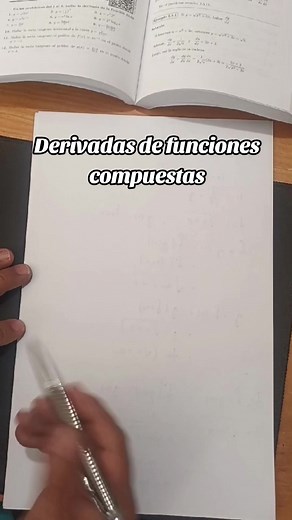Derivadas de funciones compuestas y la regla de la cadena