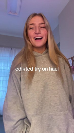 use code LILLYBARTLAM10 at checkout lol thank u @Edikted ur awesome #ediktedad