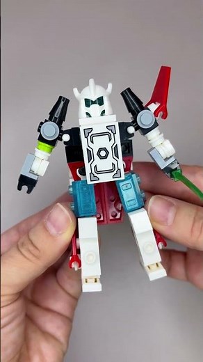 LEGO Mech Build: Futuristic Robot Warrior MOC #legomech #legomoc #me