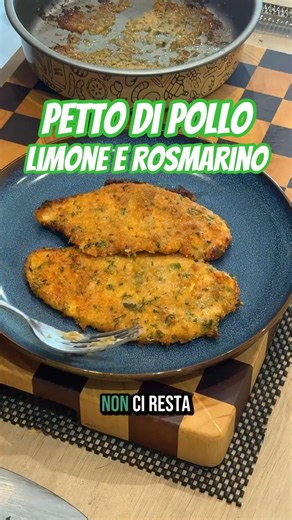 Lemon and Rosemary Chicken Breast | Crispy Air Fryer Recipe