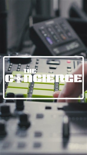 MPC 2500. Writing beats, discussing chops & concepts. #hiphop #boombap #beatmaker #mpc2500 #akaimpc