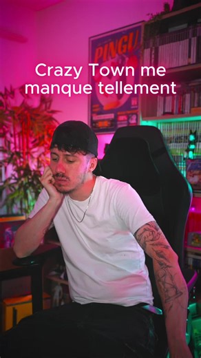 Crazy Town me manquait énormément alors j’ai décidé d’ouvrir un serveur avec moins budget et moins de « wow » mais avec beaucoup de rire et d’aventure malgré tout. Alors je vous présente FOU VILLE ! Un serveur semi RP pendant 1 mois et l’aventure commence Lundi 6 Juillet à 20h ! Voix off : @Foxie Fern Illustration : @Leya Gribouille
