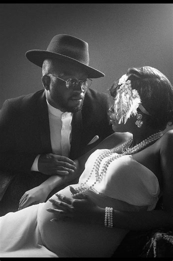 Maternity, Birthday, Valentines Day, you are the perfect reason and season to get incredible old Hollywood glam photoshoot experience with me as your photographer #nycmaternityphotographer #nycportraitphotographer #oldhollywoodglam #glamphotoshoot #birthdayphotos