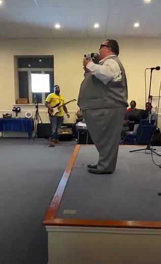 Elder Jacobs Dance Trend: Praise Break & Miracles!