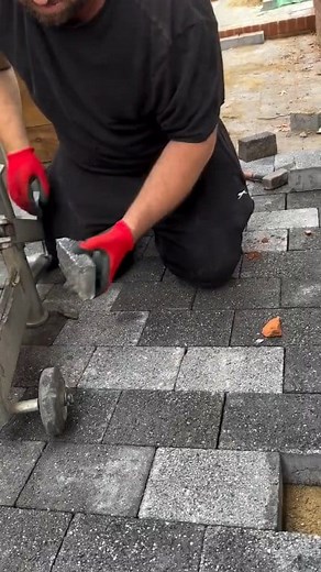 49K views · 43 reactions | The magic of perfect road paving.. . #BrickPaving #DrivewayDesign #ConstructionLife #OutdoorMakeover #PavingIdeas #Reels #Viral #Trending #Explore #SatisfyingVideos #trendingreelsvideo | Brick Paving | Facebook