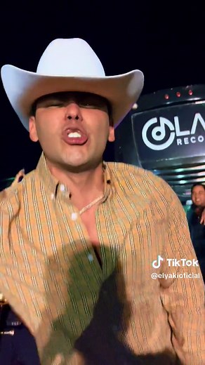 Mala Hierba - El Yaki y Grupo Firme: Letra y Video