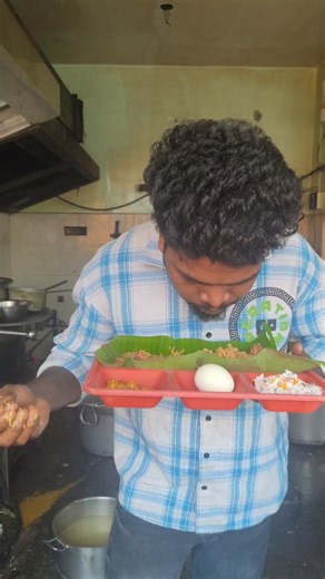 Hutbiryani on Instagram: "23 KG CHICKEN BIRYANI RECIPE 🍗🔥 23 கிலோ சிக்கன் பிரியாணி, How to cook chicken beef mutton biryani in tamil biryani seivadhu yeppadi Hotel-style mass cooking revealed! Perfect masala • Perfect rice • Perfect dum 🤌 This recipe is ideal for ✔️ Functions ✔️ Catering ✔️ Hotel & restaurant cooking If you love real biryani secrets, don’t miss this! 👉 Follow @hutbriyani for more bulk cooking recipes 💬 Comment BIRYANI for full details ❤️ Like | 🔄 Share | 💾 Save #hutbriyan