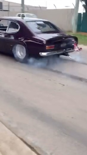 Love this capri 😍 What a build by @profloperformance 👑😤 . . #prostreetnation #prostreet #nation #sendit #street #show #race #find #us #on #facebook #and #instagram #send #in #your #rides #fblifestyle | Prostreetnationaus