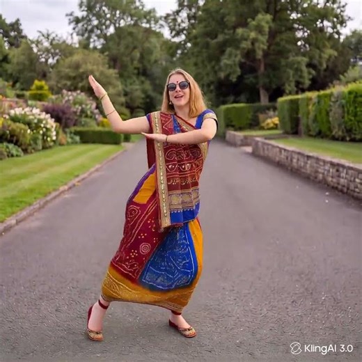 Bangles ❤️😊 #Trending #dance #bollywooddance #dancefusion #bollywood #India # Shorts