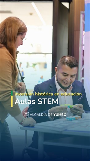 #Educación | ¡Yumbo educa para el futuro! Hoy lanzamos nuestro proyecto de Aulas STEAM, una apuesta por la transformación de la educación pública: 💻 Tecnología 🤖 Robótica, ciencia e innovación 📚 Capacitación docente 👧🧑 Más de 10.400 estudiantes beneficiados Con una inversión cercana a $9.500 millones, seguimos consolidando a Yumbo como una ciudad inteligente. #YumboImparable | Alcaldía Yumbo