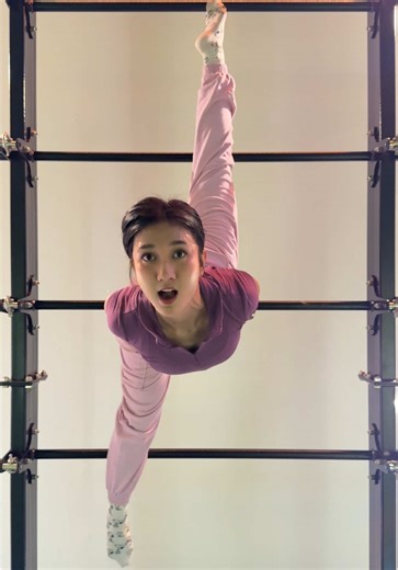 Kangen Gelantungan: Cerita Rapunzel Unik