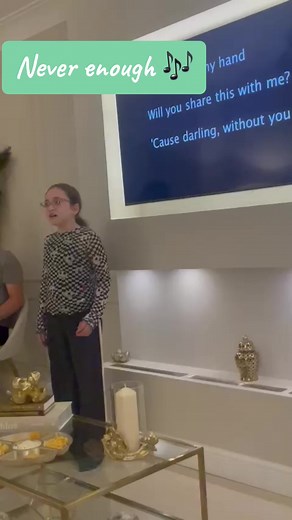 Jessie Lou Singing 'Never Enough' from The Greatest Showman