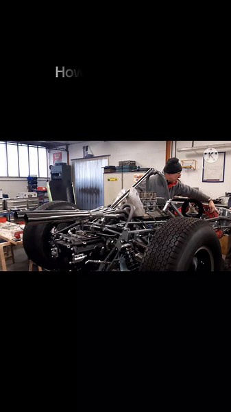 Historic F1 Engine Startup of Lotus 24