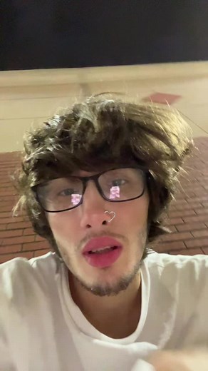 Wavy Hair Styling Tips for Medium Length Hair