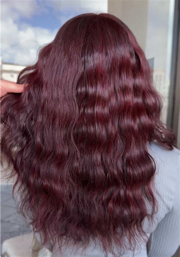 Transform Your Hair with Tiffany: Root, Toner, and Blowdry Tips