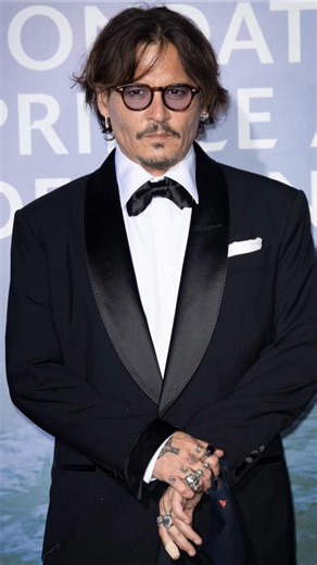 Johnny Depo Interview #johnnydepp #viral #jacksparrow #movie #hollywoodbuzz #actor #movie#viralvideo