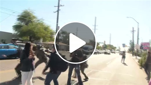 Video shows agents deploying pepper spray on protestors - NewsBreak