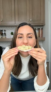 RECIPE: https://feelgoodfoodie.net/recipe/chickpea-tuna-salad/ This Chickpea ‘Tuna’ Salad is a great alternative to the traditional, where the tuna is replaced with mashed chickpeas for a vegetarian recipe that is rich in protein, full of fiber, and easy to make! | Feel Good Foodie