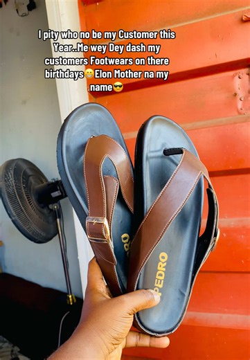TRAINING TRAINING TRAINING🔥 Do you wish to Learn how to make all kinds of Handmade Footwears both Male,Female,Couples pair?? You don’t have a skill and you are looking for that most Lucrative handwork to learn in 2026? Do you like to venture into this Craft of Shoemaking? Our January Badge Physical Class Registration is Ongoing🔥Secure a Slot now with 50% Deposit‼️Accomodation Available for Students coming from Far Places. Train with the Odogwu wey Dey pack orders and knows the skill🤭💃Click o