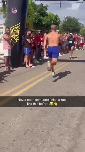 Bro moving 😂 (via Galegocorredoroficial/IG) #race #running | Running