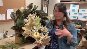 -----ALMOST SOLD OUT!!--- How-To NATURAL PUMPKIN FALL SWAG Watch as Anna shows you how to make a beautiful, larger fall swag for a wreath, lantern or mantle. It features a pumpkin gourd stem, grass stem and ribbon! Grab the kit at www.ShopDeesLouisville.com | Dee's