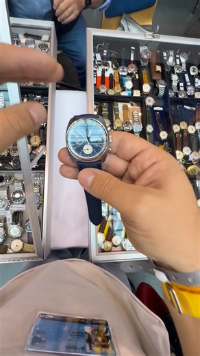 Oleh Tril on Instagram: "Swatch x Omega Bioceramic MoonSwatch Mission to Earth — смелый дизайн и космическая эстетика."