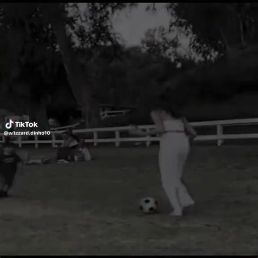 christ ksd (@christ.ksd)’s videos with Originalton - T4ze