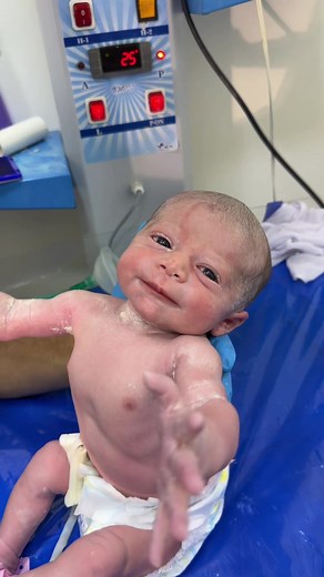 Baby Moro Reflex: Understanding the Startle Response