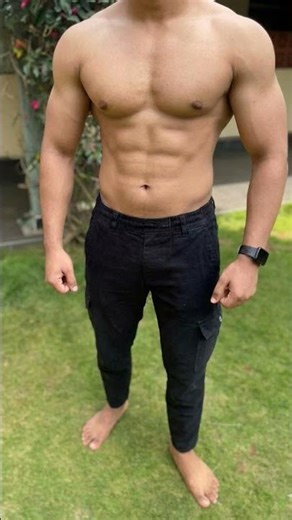 Remove shirt and show abs and biceps 💪🔥 #dancehall #newsong #gymworkout #everydayfitness