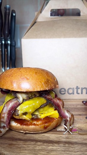 NYC restaurant meals, right at home with @eatmise 🥂 Mise partners with all of NYC’s top restaurants to bring the recipes right home to you! No extra hassle, 5-15 min meal kit recipes ready for your night in! Use my code stormrates25off for $25 off! ⚡️ #eatmise #mise #sponsored #nyc #nycfood #stormrates #fyp #nycrestaurants #nycrecs #mealkit #nightin #cookingvideo #nycfoodie #fyp #bareburger #burger