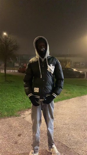 Vidéos de Thegrenlee⭐️ (@thegreenlee0) avec Body (Remix) [feat. ArrDee, E1 (3x3), ZT (3x3), Bugzy Malone, Buni, Fivio Foreign & Darkoo] - Tion Wayne & Russ Millions