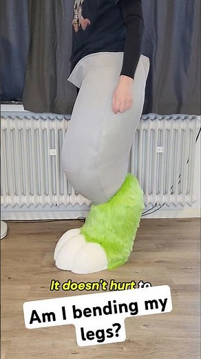 Am I bending my legs? #fursuit #furry #fursuitmaker