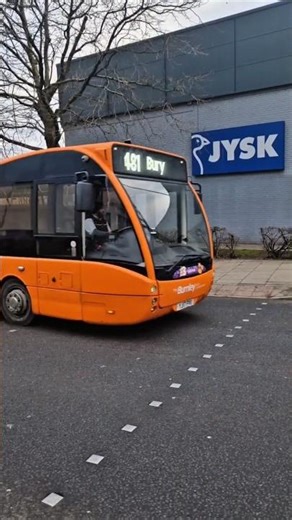 Bee Network GNW Volvo B9TL Wright Eclipse Gemini 2 & Burnley Bus Company Optare Versa in Bury! #b9tl
