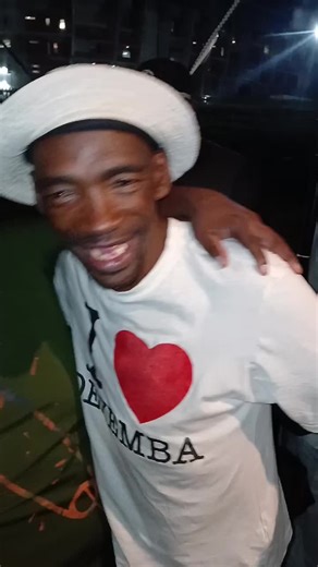 Tsekeleke and Alostro's Exciting Day at Porryland