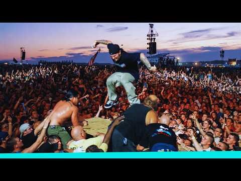 10 Top 90’s Alt Rock Performances of All Time