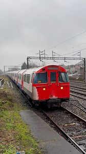 54 yrs old London Underground of Bakerloo Line Unit 3232 - 1972 Tube Stock arriving at South Kenton station #railwayvideos #bakerlooline #londonunderground #tfl #tube #metro #trains #trainspotting | RailwayVideos