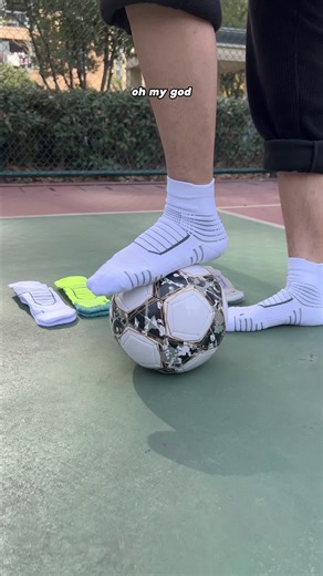 Discovering the Ultimate Fitness Secret: These Comfort-Fit Athletic Socks！#GiftedInLove#BasketballSocks #GameDayReady #ComfortisKey #NoSlipSocks #CourtComfort #TKSportsFinds #Breathable&Soft #ArchSupportSocks #EverydayAthlete #SweatFreeFeet #OOTDsocks