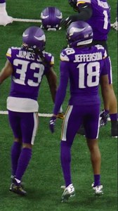 Justin Jefferson, the ultimate teammate 🏈