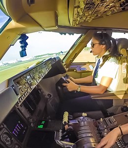 37M views · 462K reactions | ✈️ Royal Air Maroc Boeing 747 takeoff from Casablanca #pilot #pilots #pilotlife #femalepilot #boeing747 #boeing #boeing747400 #avgeek #avgeeks #casablanca #morocco #casablancaairport Royal Air Maroc Royal Air Maroc Fans Casablanca, Morocco Mohammed V International Airport International Airline Pilots PILOT PILOTI Pilots & Aviation Professionals Flightradar24.com FlightAware The Boeing Company Boeing 747 Fan Club Boeing 747 | Just Planes | Facebook
