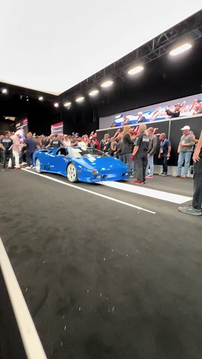 1997 Lamborghini Diablo VT Roadster Previously Owned by Donald Trump Sold for $1.1 Million