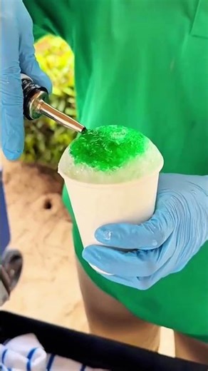 Black marker flows over gradient canvas, wavy lines ripple across