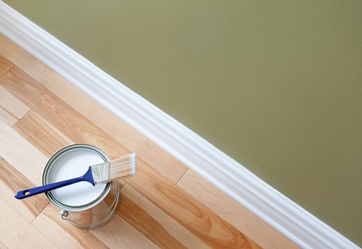 How To Get Dried Paint Off Baseboards (5 Methods To Use)